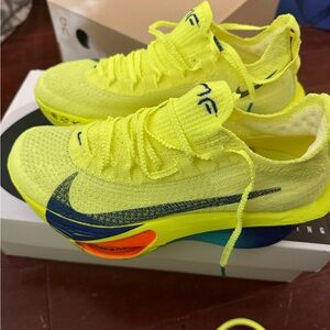 Nike women air zoom alphafly next %3 size 6.5